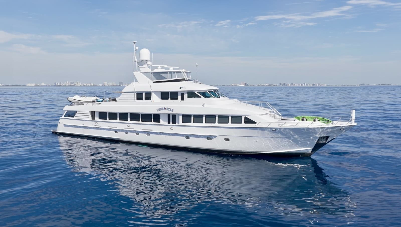 1995 Hatteras Flybridge Motor Yacht