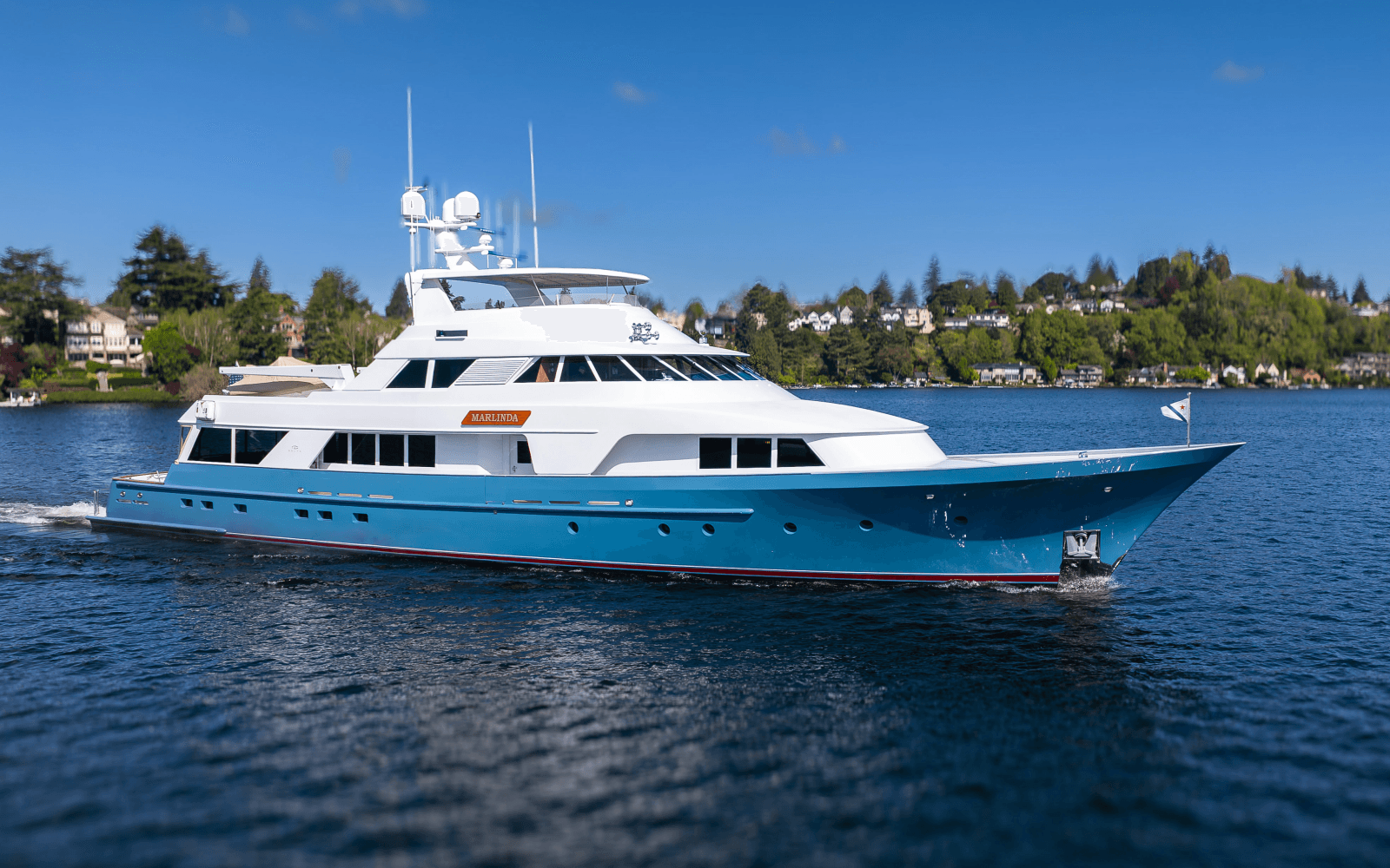 1989 Delta Marine Flybridge Motoryacht